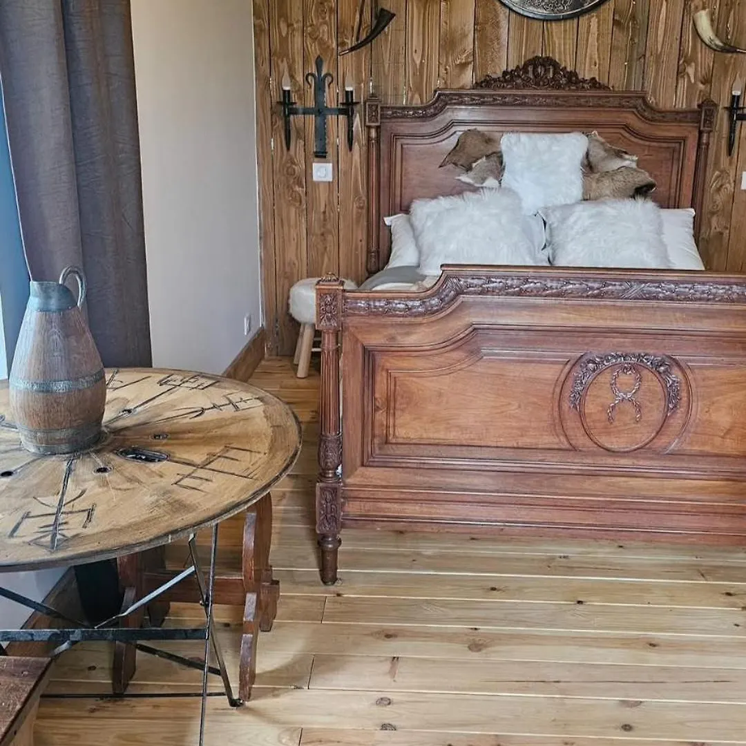 Hotel Nuit De Legende En Beaujolais Lantignié-en-Beaujolais Penzion